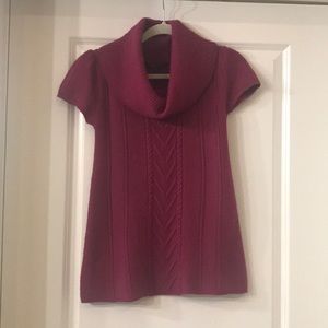 Bcbg maxazria short sleeve sweater with neck